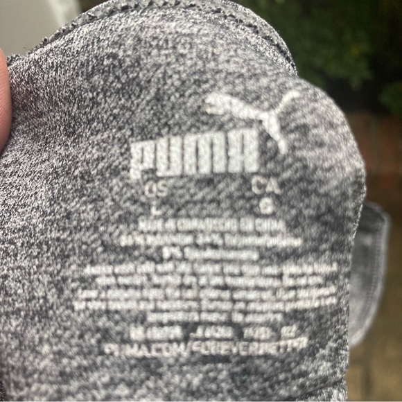 Puma gray athletic sports bra, size large - Picture 9 of 10